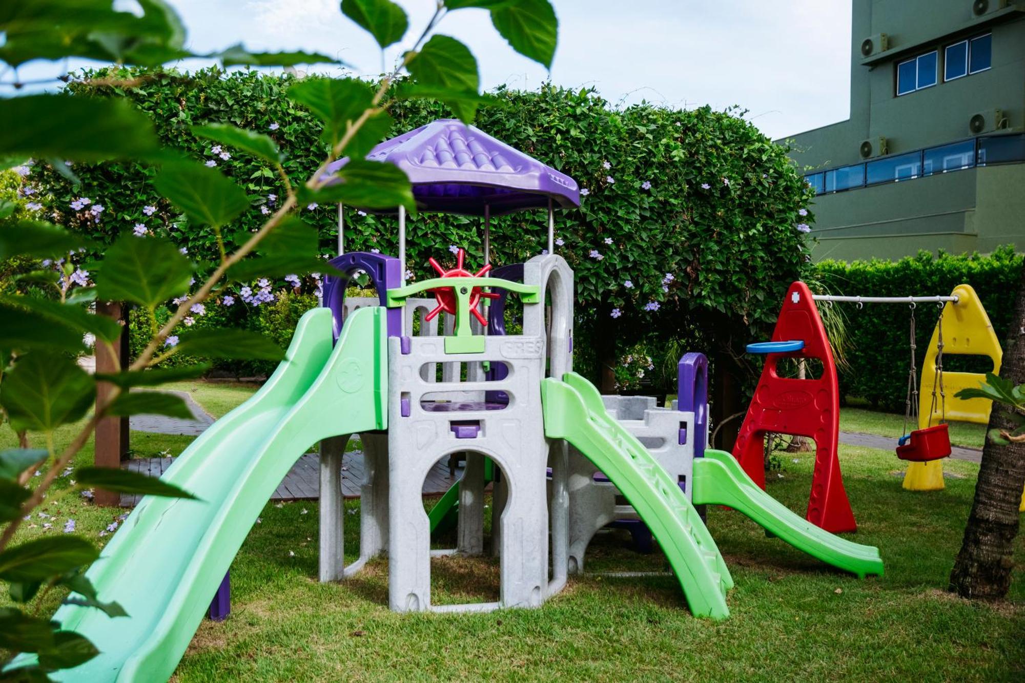 Hotel Vale Verde กัมโปกรันเด ภายนอก รูปภาพ