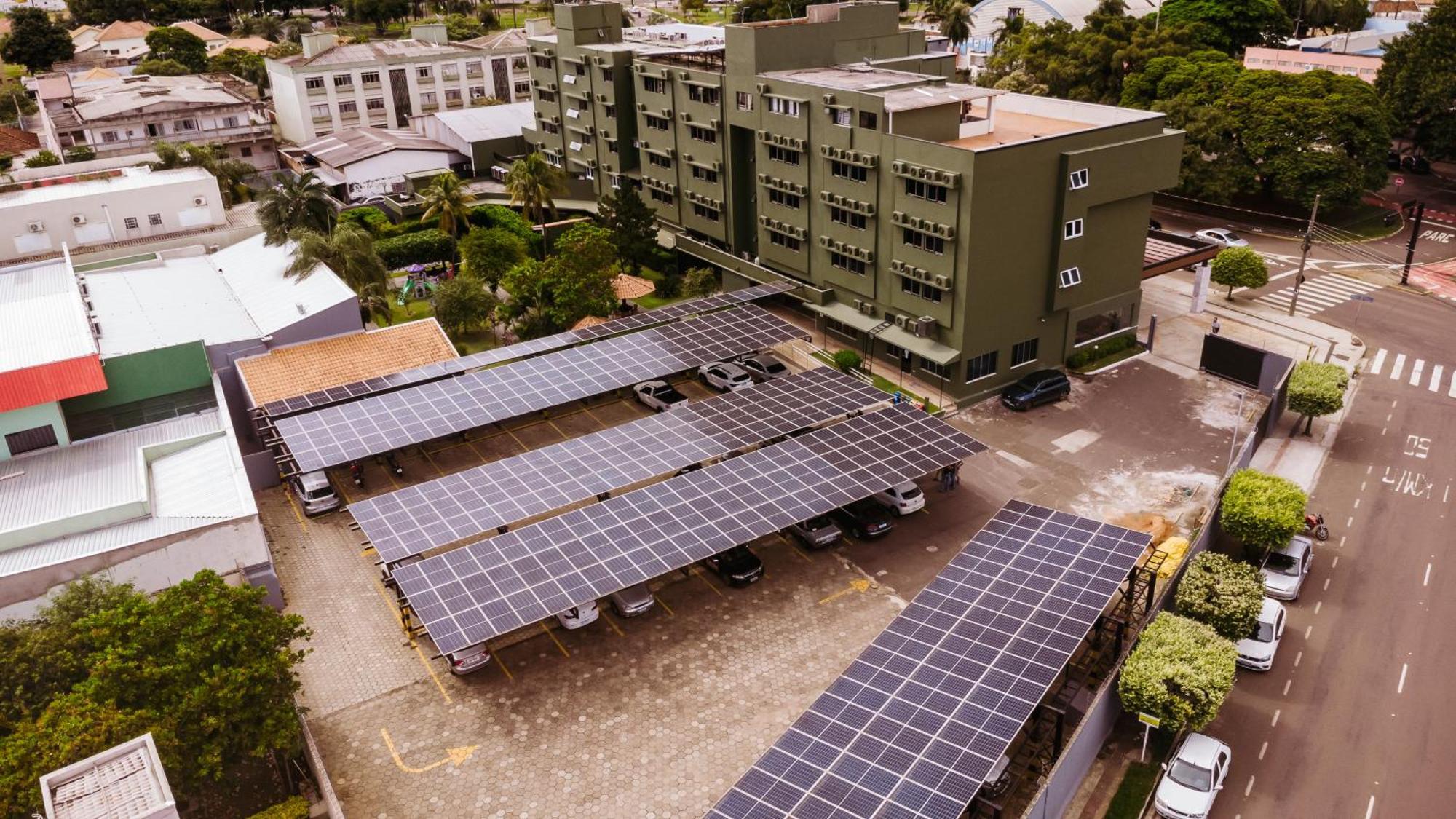 Hotel Vale Verde กัมโปกรันเด ภายนอก รูปภาพ