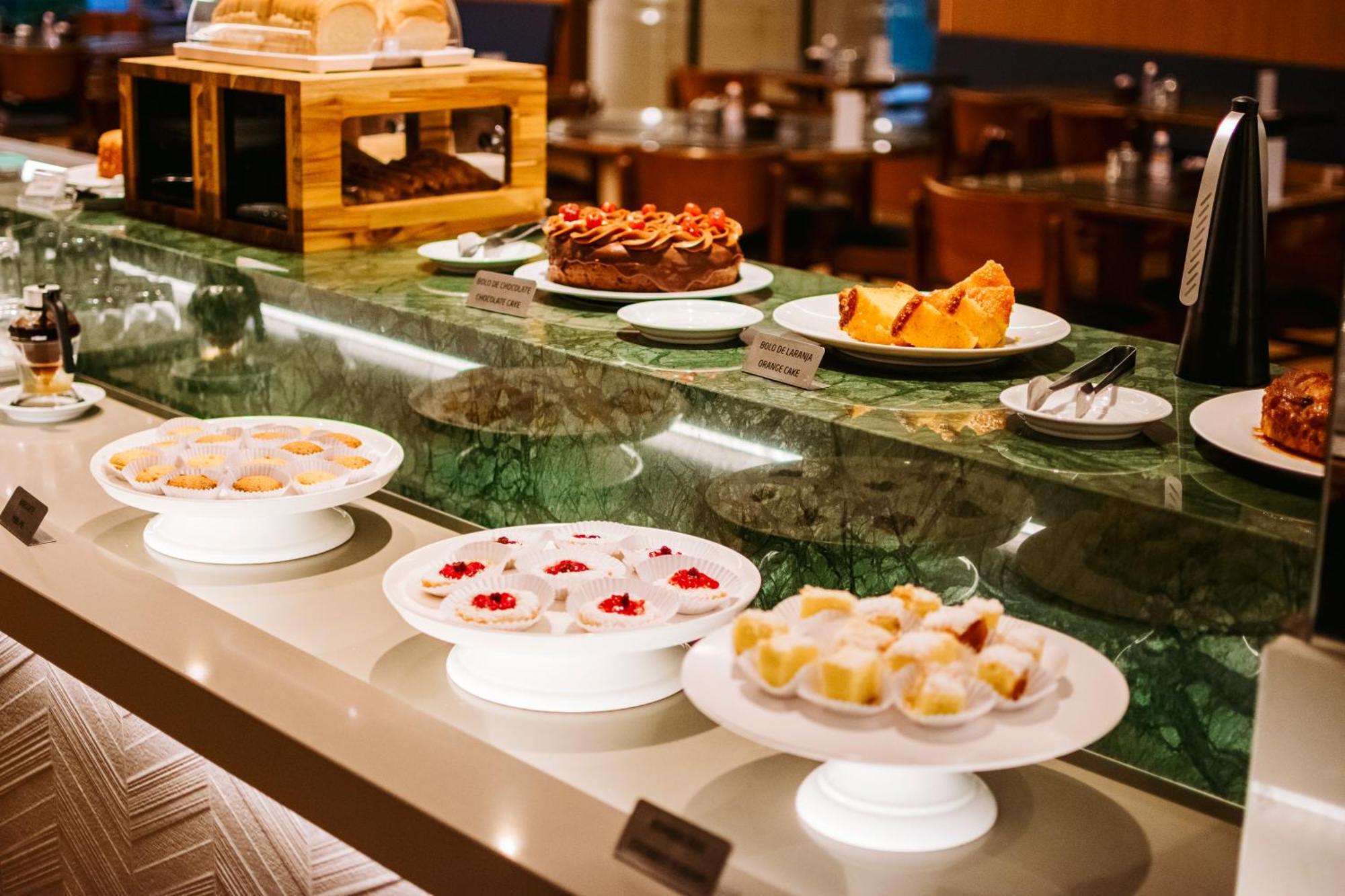 Hotel Vale Verde กัมโปกรันเด ภายนอก รูปภาพ