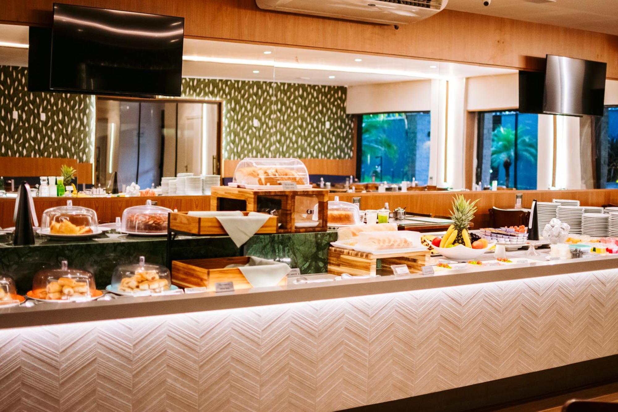Hotel Vale Verde กัมโปกรันเด ภายนอก รูปภาพ